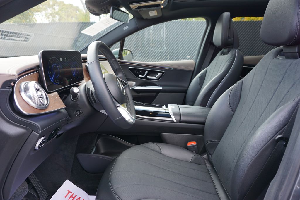 Thumbnail: 2023 Mercedes-Benz EQE - 9