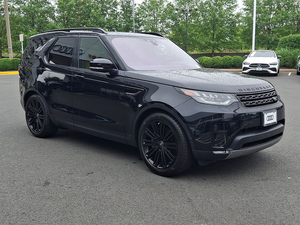 Thumbnail: 2019 Land Rover Discovery - 3