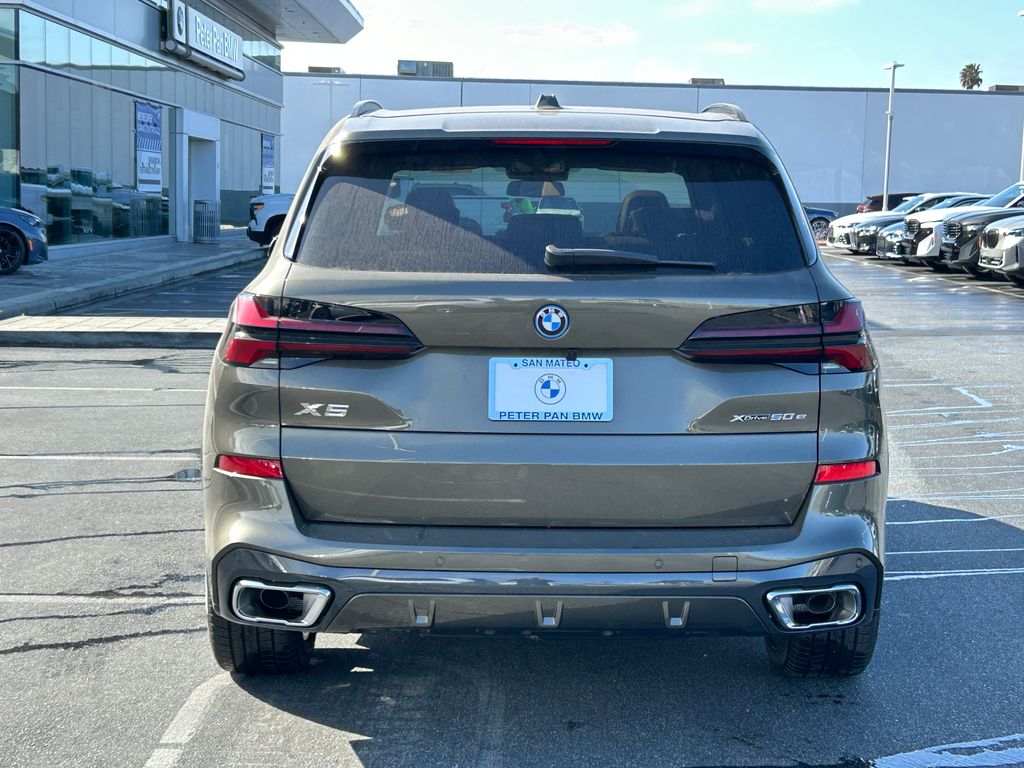 2026 BMW X5 xDrive50e 4