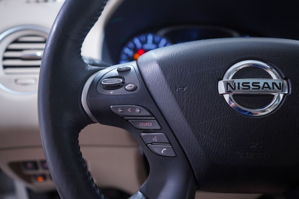 2019 Nissan Pathfinder Platinum 21