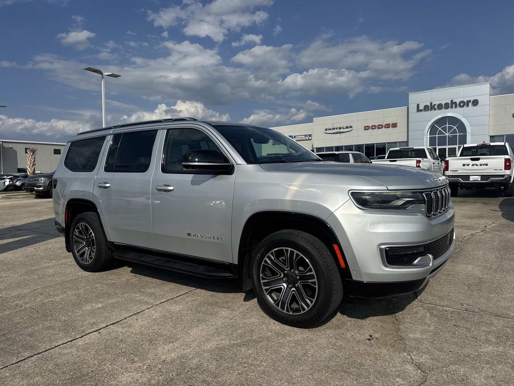 Silver Zynith 2023 Jeep Wagoneer SUV / Crossover 4X2 8-Speed Automatic