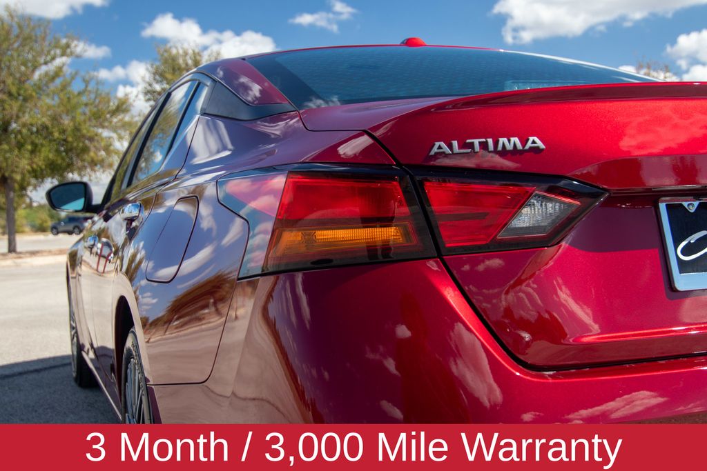 2024 Nissan Altima 2.5 SV 6