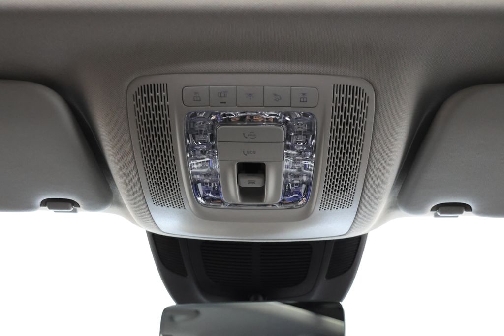 Thumbnail: 2026 Mercedes-Benz GLE - 16