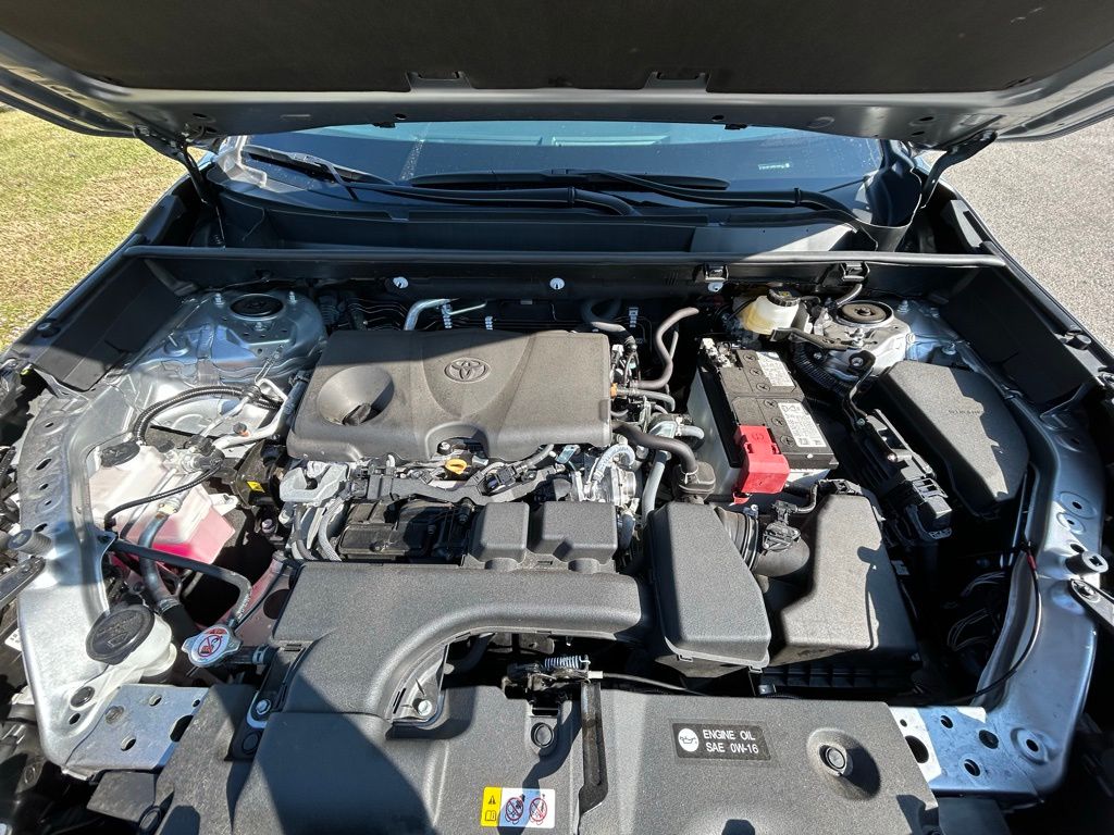 Thumbnail: 2024 Toyota RAV4 - 10