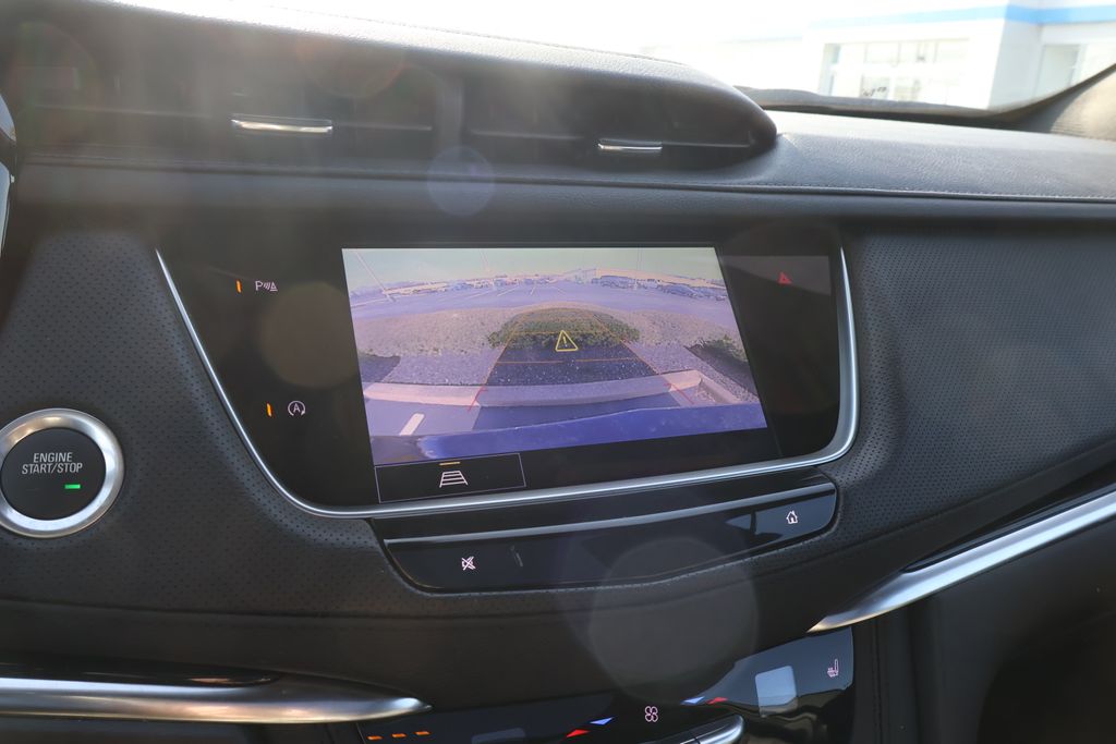 Thumbnail: 2025 Cadillac XT5 - 26