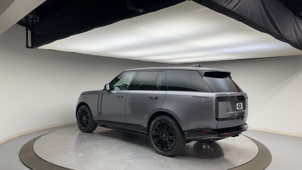 Thumbnail: 2025 Land Rover Range Rover - 6