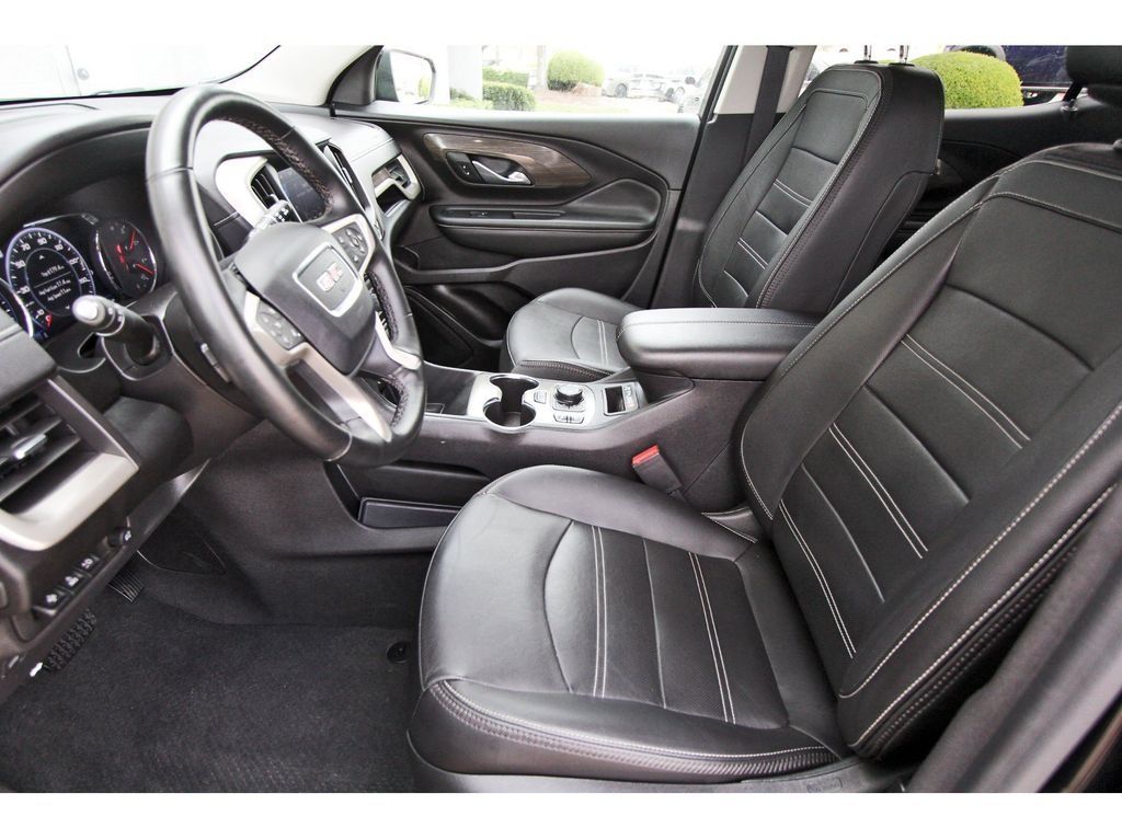 2024 GMC Terrain Denali - 5