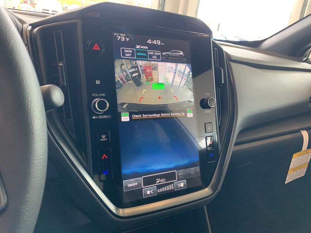 View vehicle photo 7