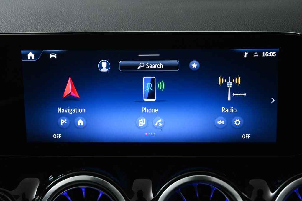 Thumbnail: 2026 Mercedes-Benz GLA - 17