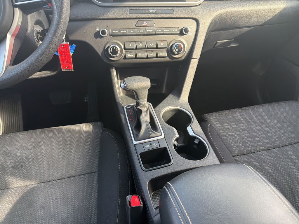 Thumbnail: 2020 Kia Sportage - 16