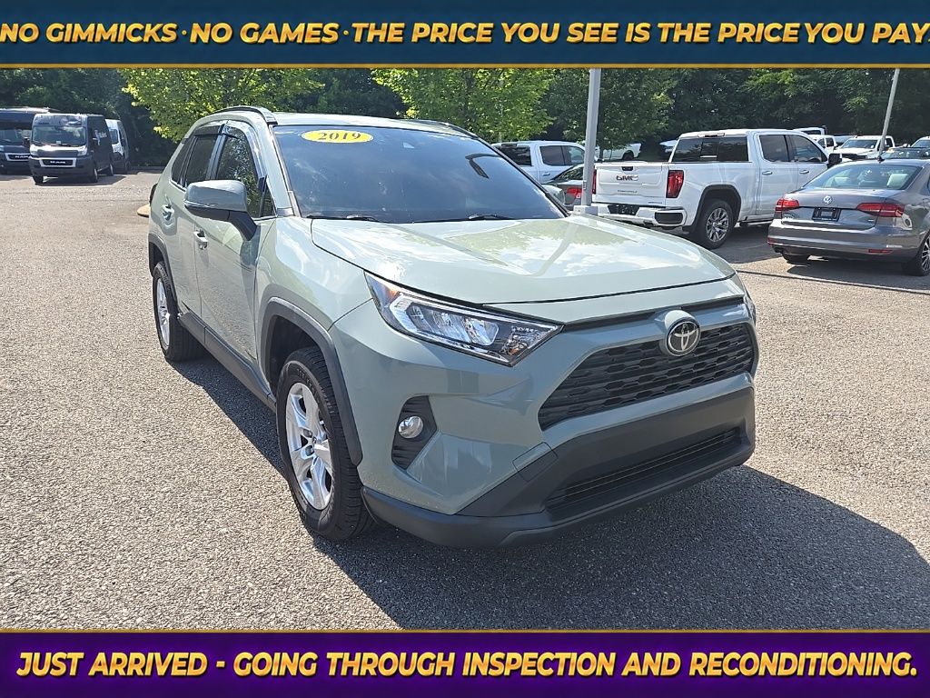 Lunar Rock 2019 Toyota RAV4 SUV / Crossover Front-Wheel Drive 8-Speed Automatic