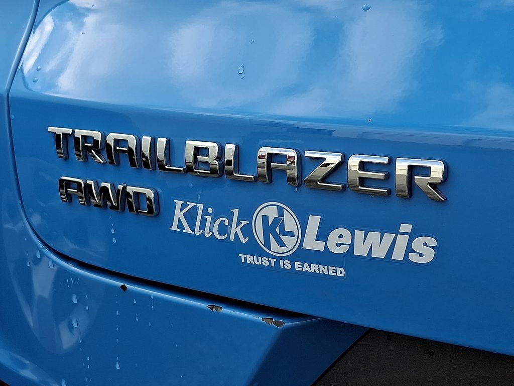2024 Chevrolet TrailBlazer LS Blue at Auto Express Mitsubishi