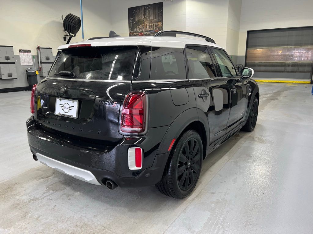 2022 MINI Cooper Countryman S 6