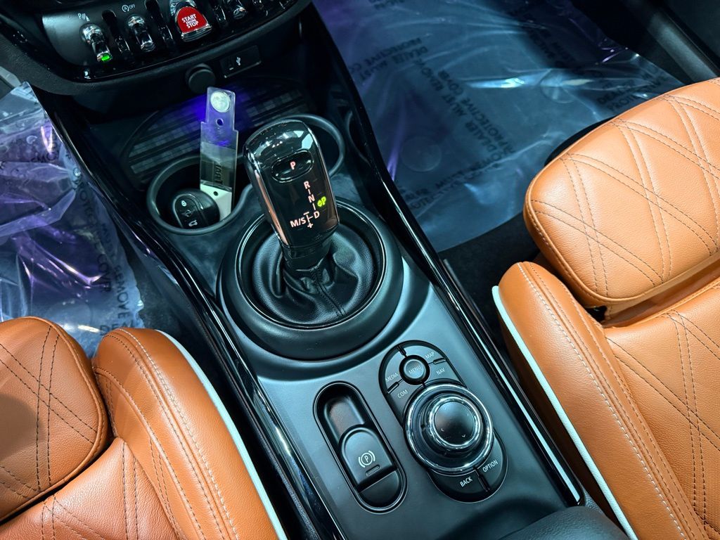 Thumbnail: 2023 MINI Cooper Clubman - 20