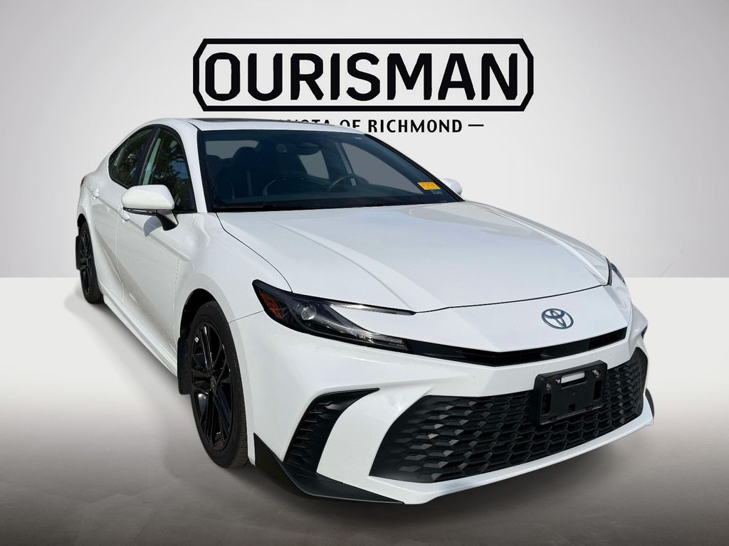 Ice 2025 Toyota Camry SE FWD Sedan Front-Wheel Drive Continuously Variable Transmission