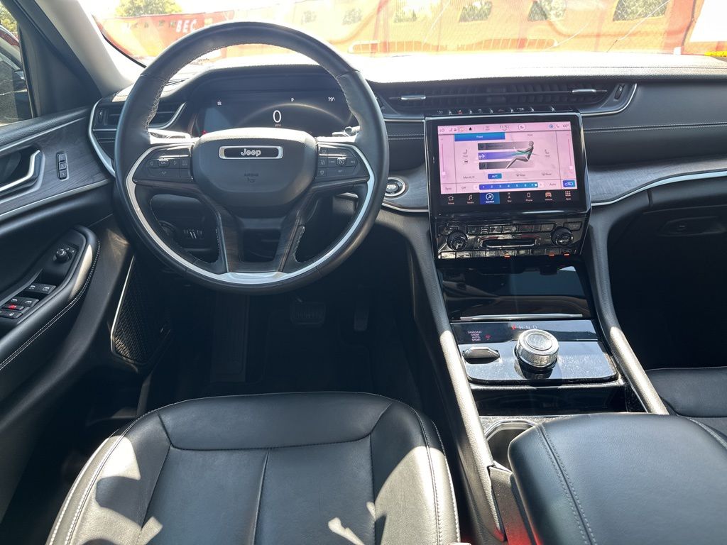 Used Car 2021 Jeep Grand Cherokee L  Limited For Sale Under $30,000 In Austin, Texas