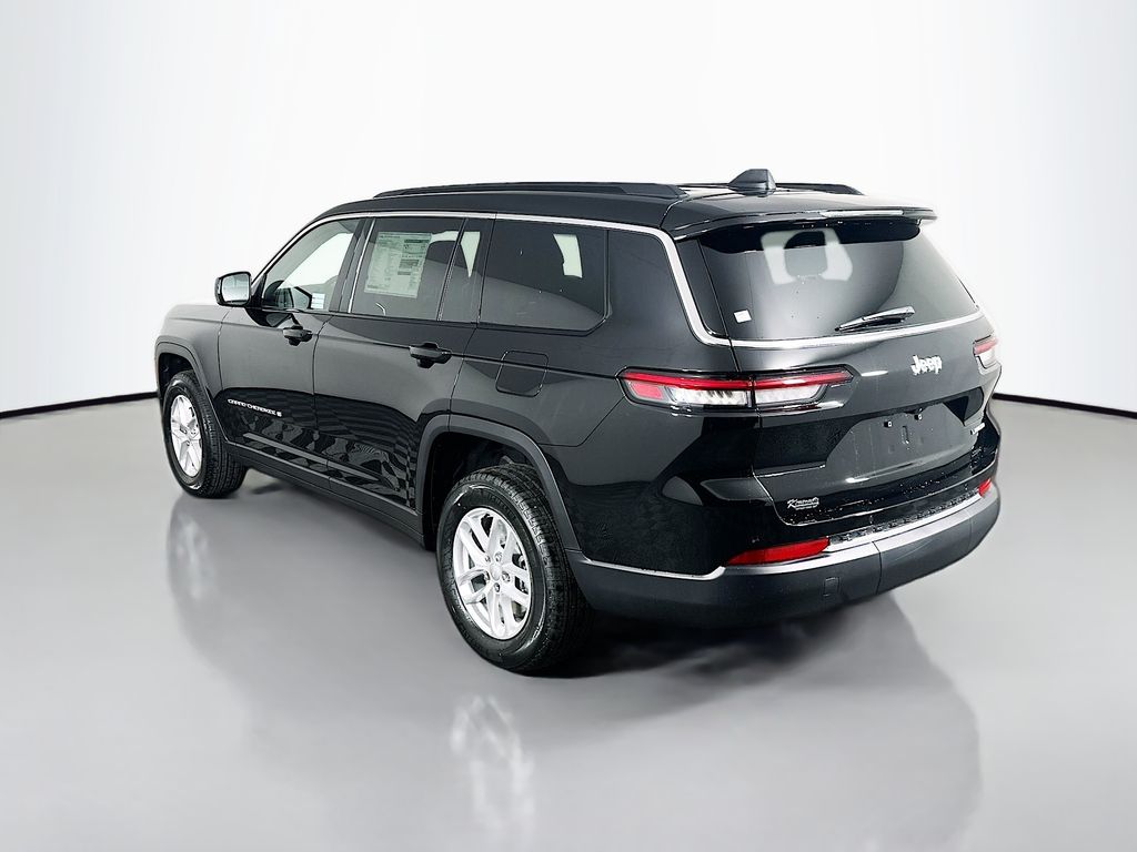 New 2026 Black Jeep Laredo image 5