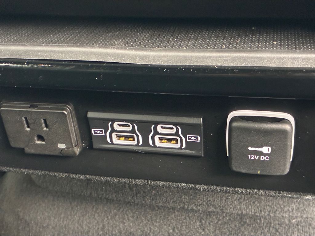 Used Car 2024 Jeep Wagoneer L  Series Ii For Sale Under $40,000 In Austin, Texas