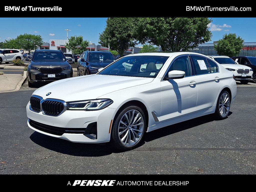 Thumbnail: 2022 BMW 5 Series - 1