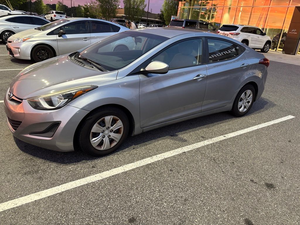 Gray Metallic 2016 Hyundai Elantra Sedan Front-Wheel Drive 6-Speed Automatic