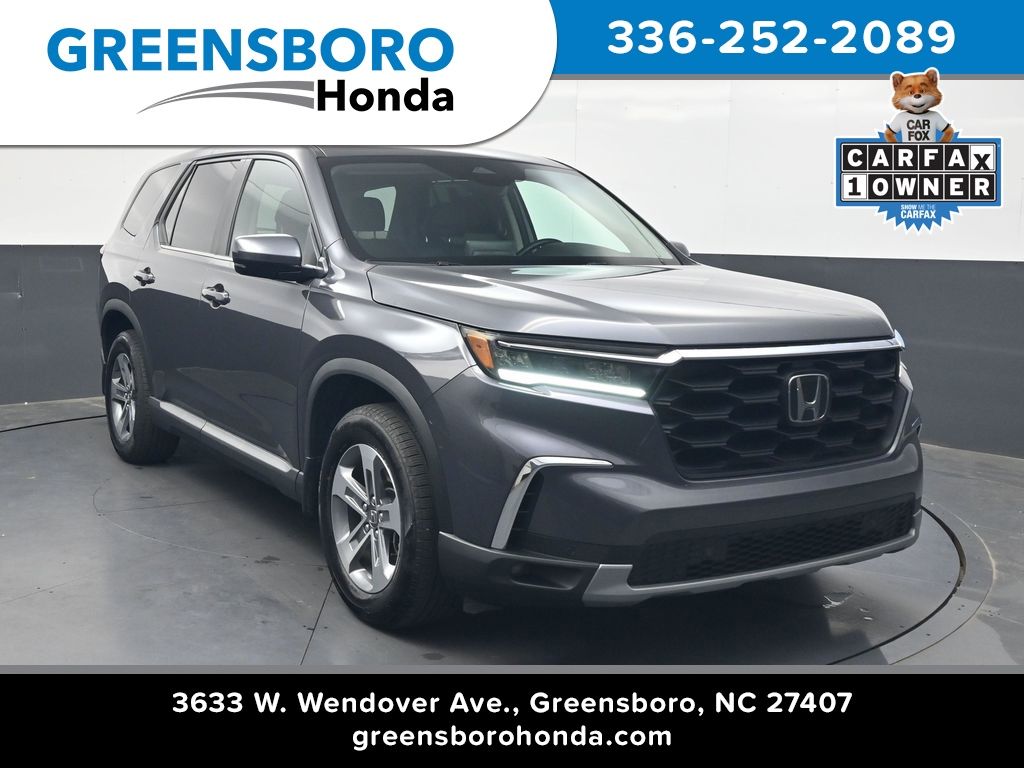 Gray (Modern Steel Metallic) 2025 Honda Pilot SUV / Crossover All-Wheel Drive Automatic