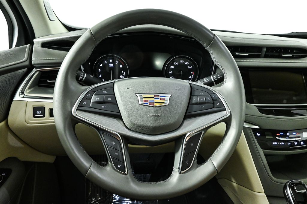 2021 Cadillac XT5 Premium Luxury 12