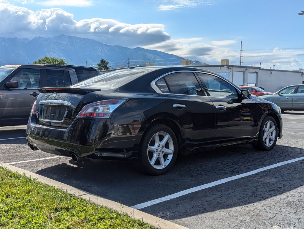 2014 Nissan Maxima 3.5 SV 8