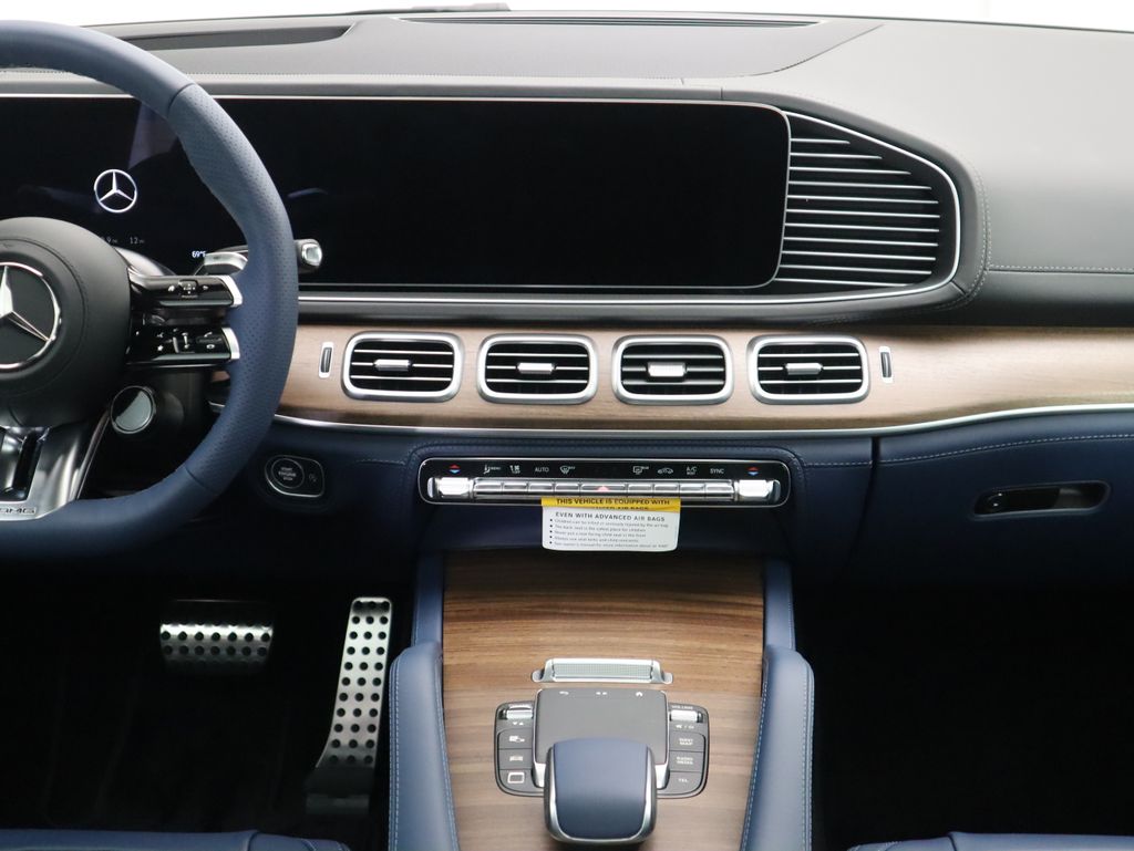 Thumbnail: 2026 Mercedes-Benz GLE - 15