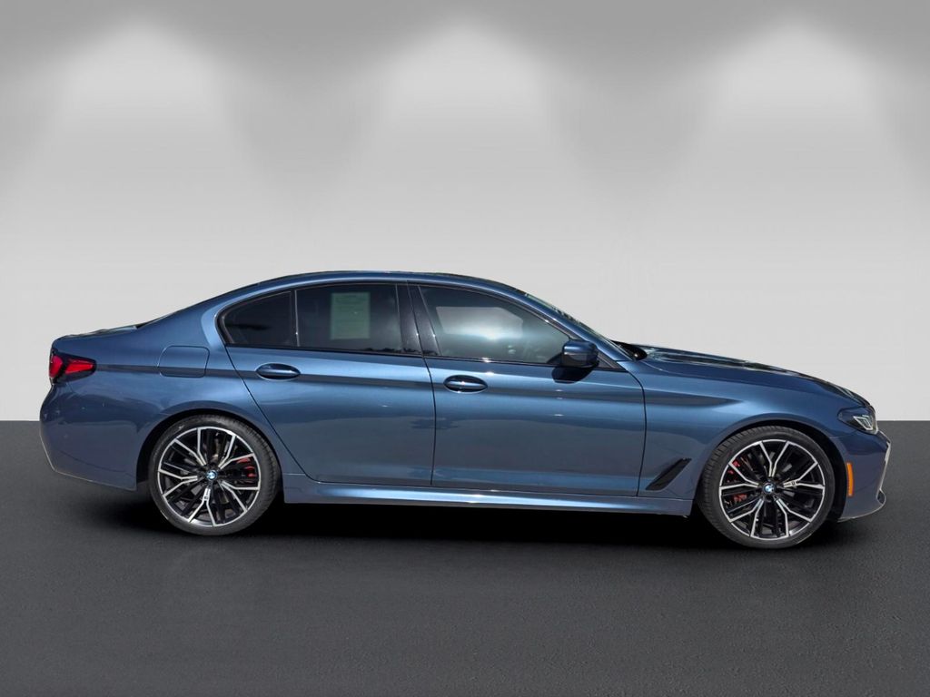Certified Used 2023 Blue BMW 540i image 3