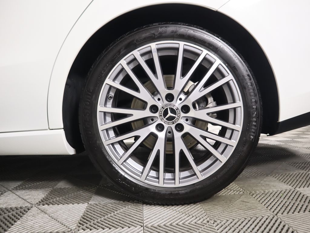 Thumbnail: 2023 Mercedes-Benz CLA - 31