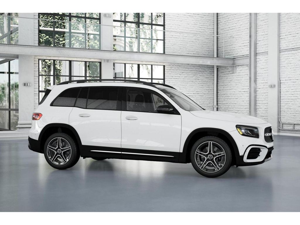 2024 Mercedes-Benz GLB 250 14