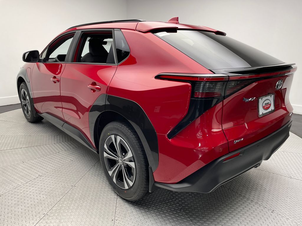 2025 Toyota bZ4X XLE 7