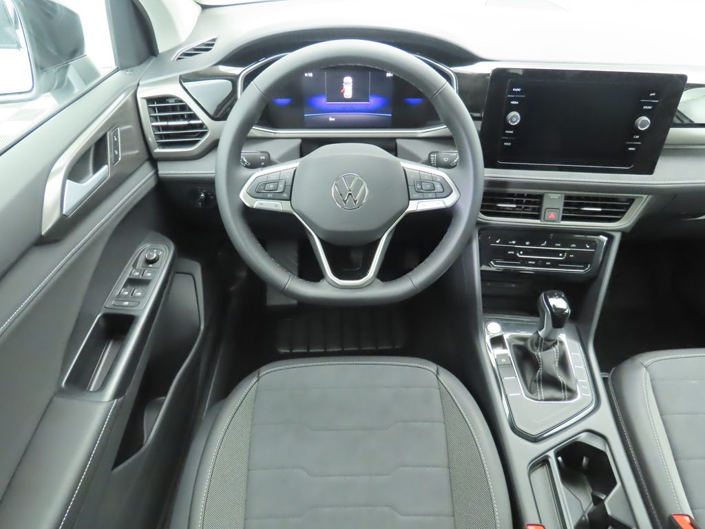 Thumbnail: 2026 Volkswagen Taos - 10