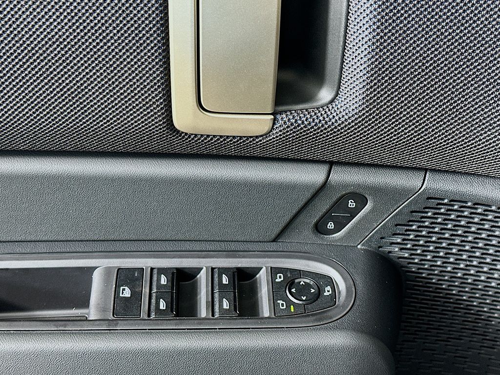 2025 MINI Cooper Countryman Base 20