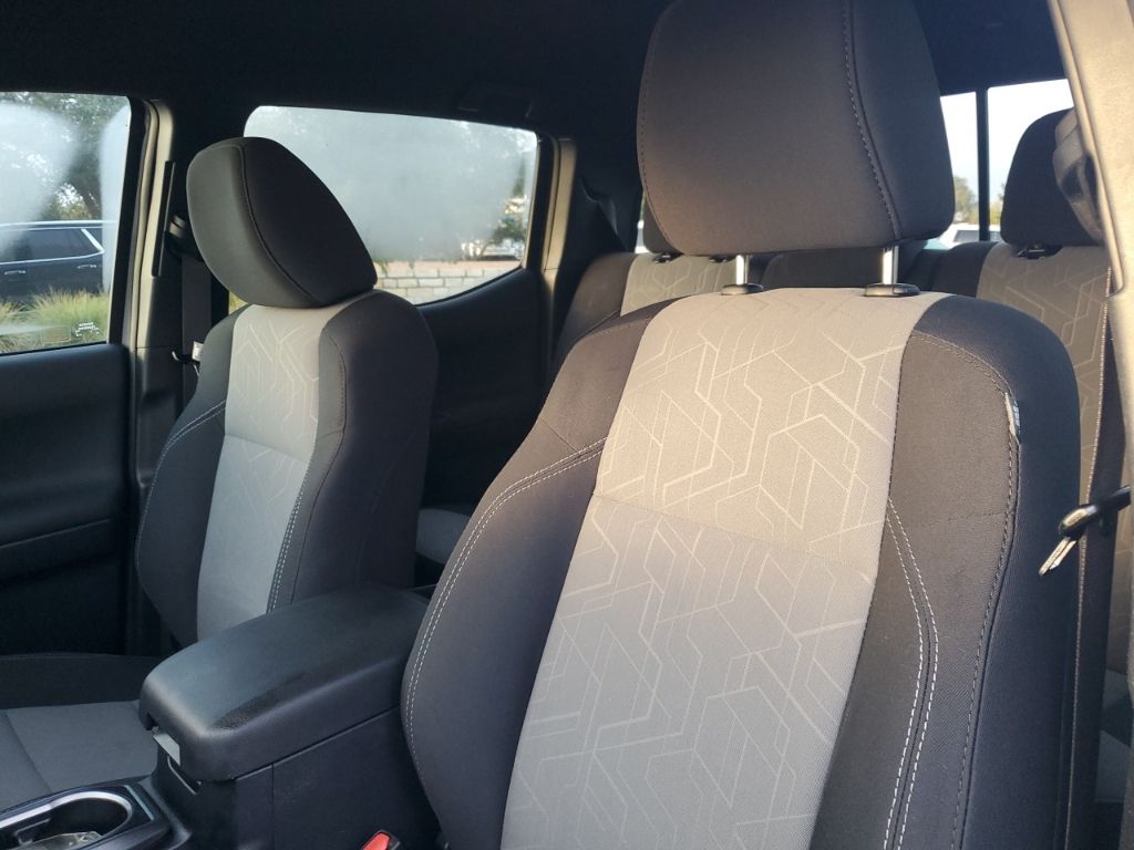 Used Car 2020 Toyota Tacoma  Trd Off-road For Sale Under $35,000 In Austin, Texas