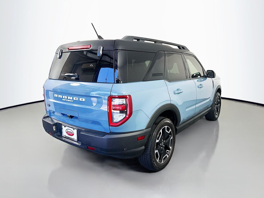 Thumbnail: 2022 Ford Bronco Sport - 5