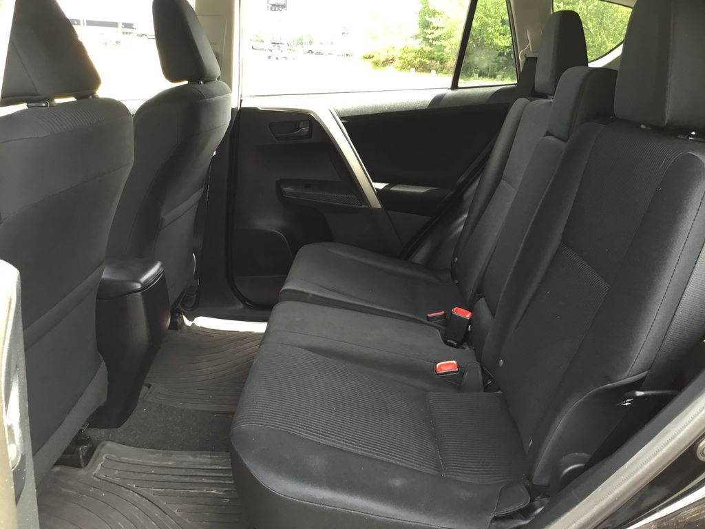 Thumbnail: 2014 Toyota RAV4 - 9