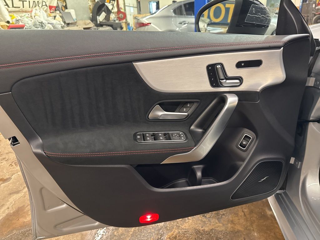 2025 Mercedes-Benz CLA CLA 250 - 10