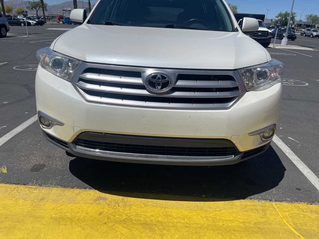 2012 Toyota Highlander SE 3