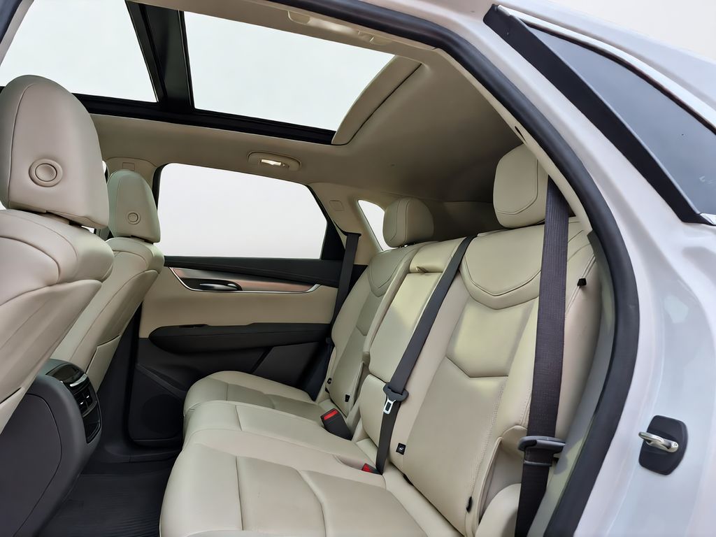 2022 Cadillac XT5 Premium Luxury White at AutoSavvy Houston Northwest