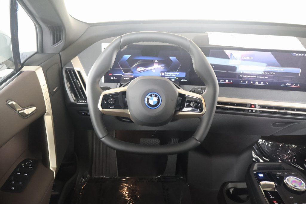 2025 BMW iX xDrive50 3