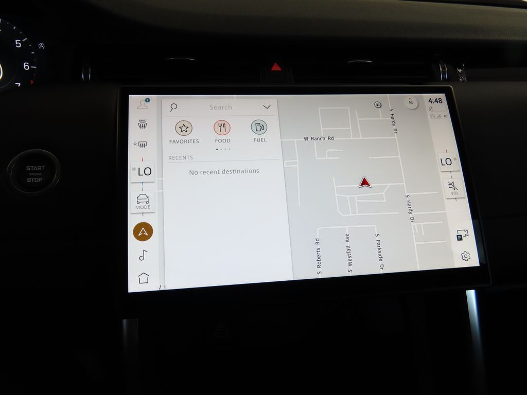 Thumbnail: 2024 Land Rover Discovery Sport - 16