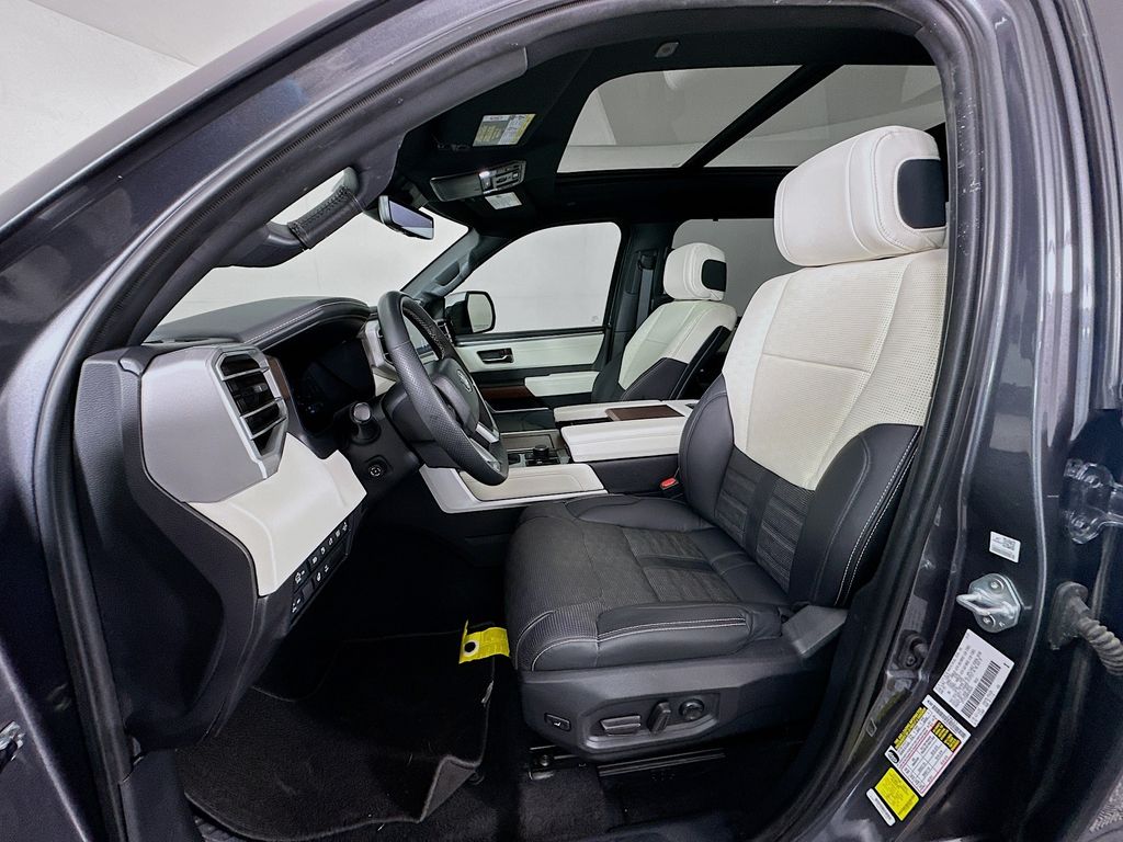 Thumbnail: 2024 Toyota Tundra - 21