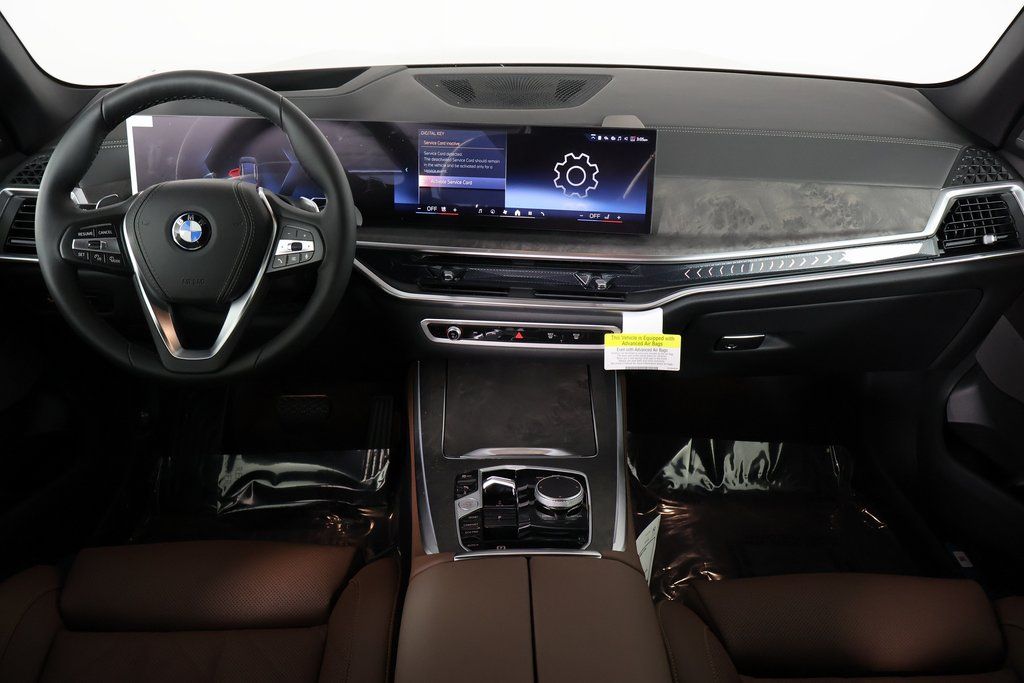 Thumbnail: 2026 BMW X5 - 4