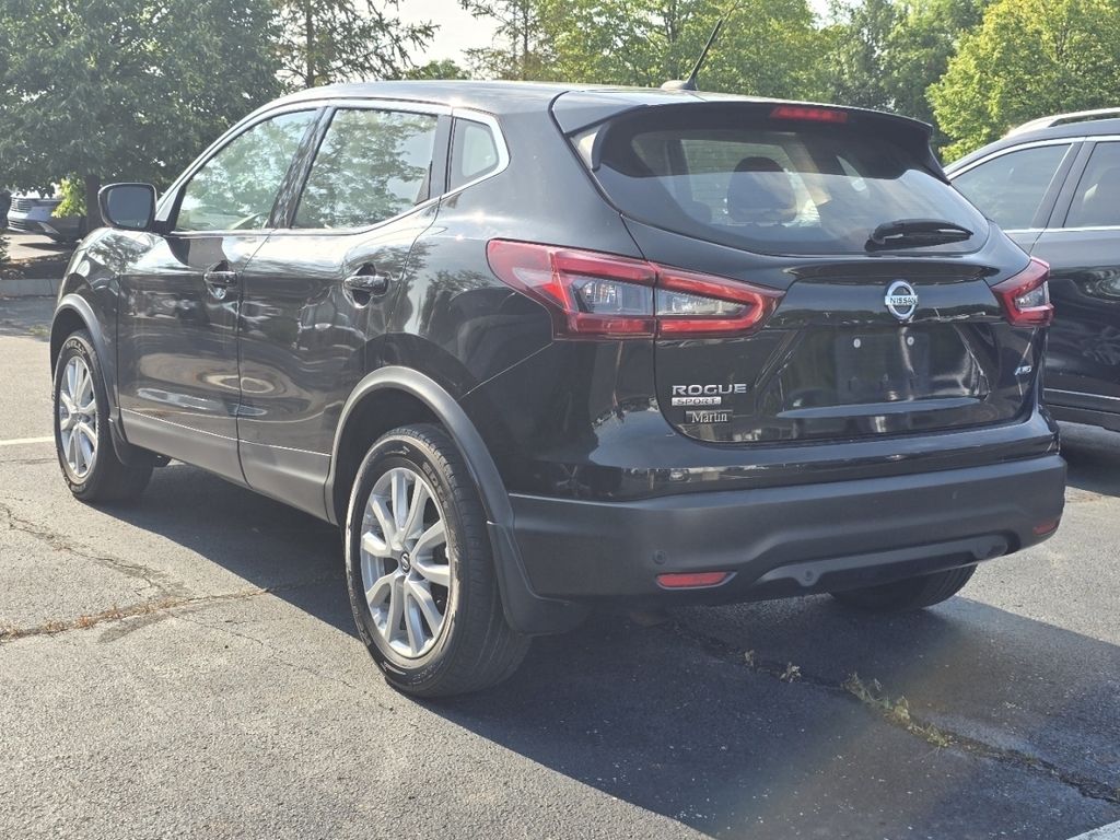 Used 2021 Black Nissan S image 5