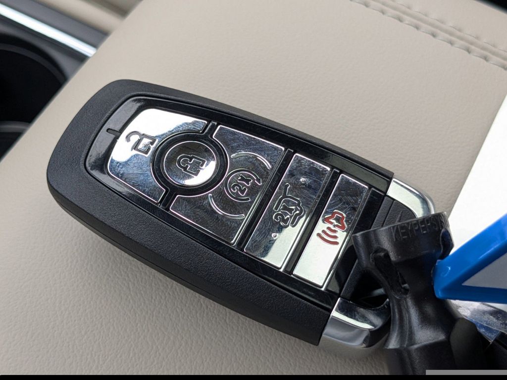 2026 Lincoln Corsair Grand Touring