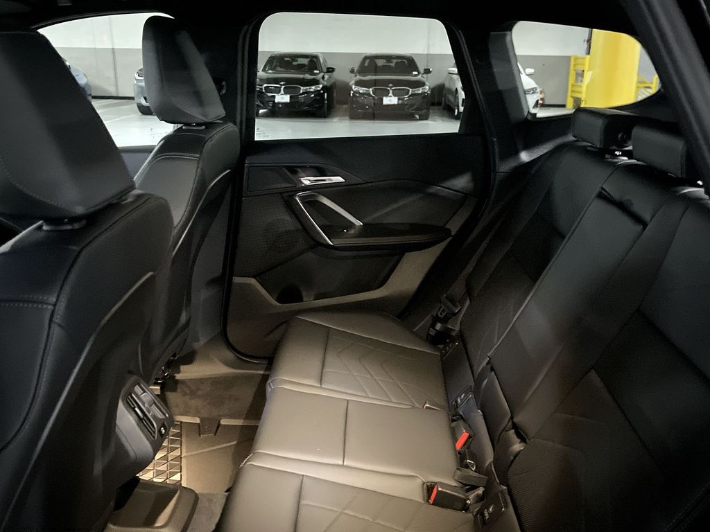 Thumbnail: 2026 BMW X1 - 23