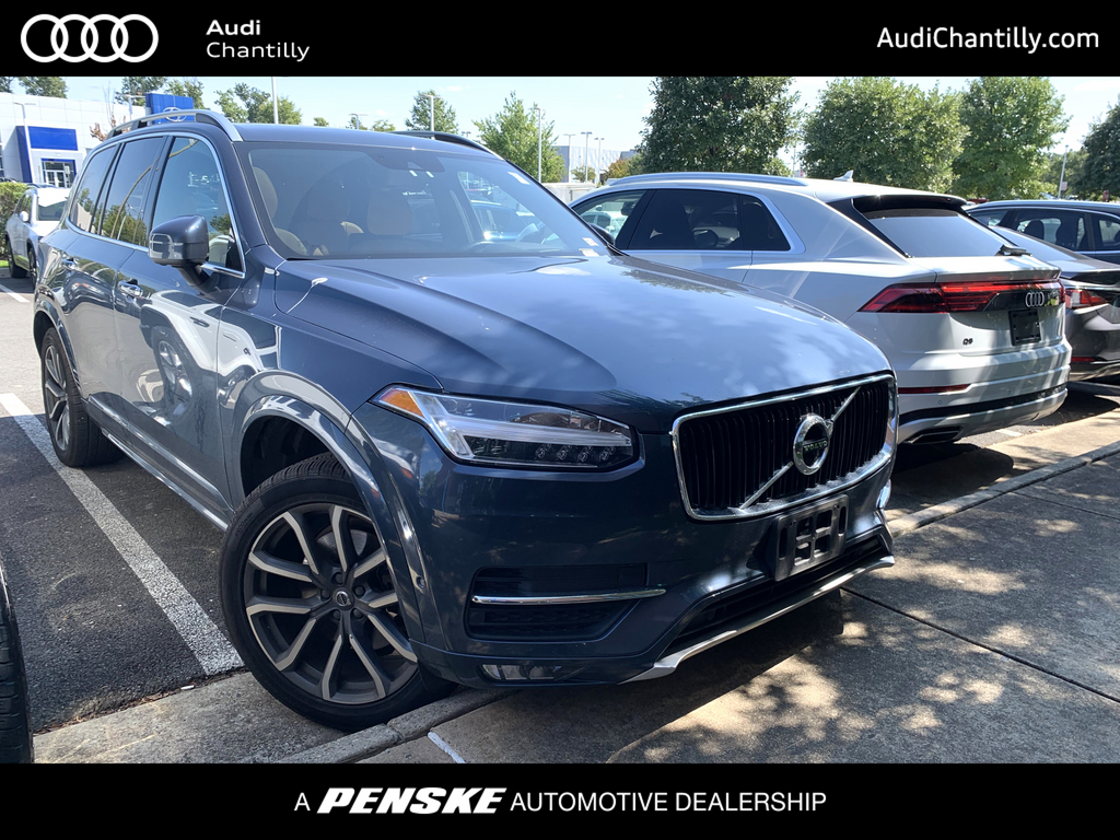 2018 Volvo XC90 T6 Momentum Hero Image