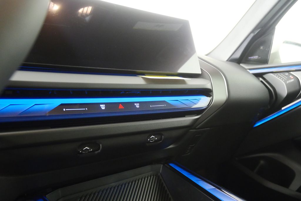 Thumbnail: 2026 BMW X3 - 20