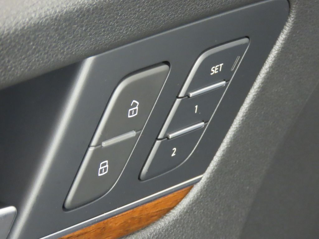 Thumbnail: 2023 Audi Q5 - 31